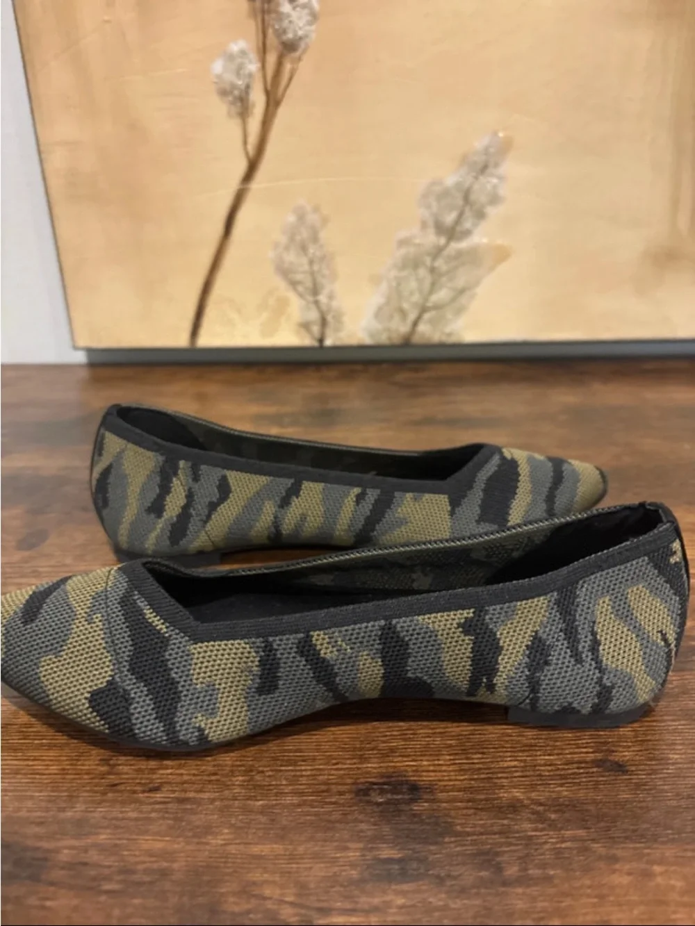 torrid pointed toe